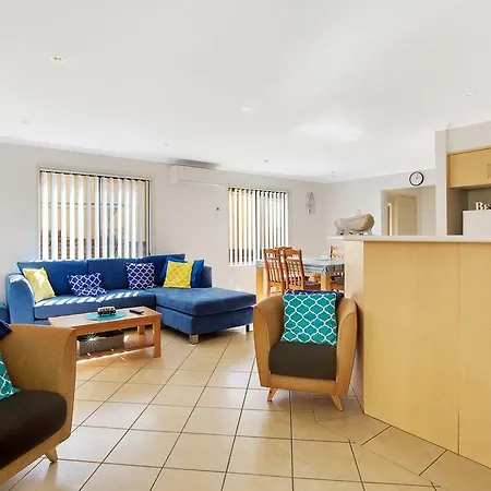 Townhouse In The Heart Of Port Stephens Villa Salamander Bay Exterior photo